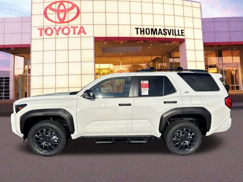 New 2025 Toyota 4Runner SR5 image 8