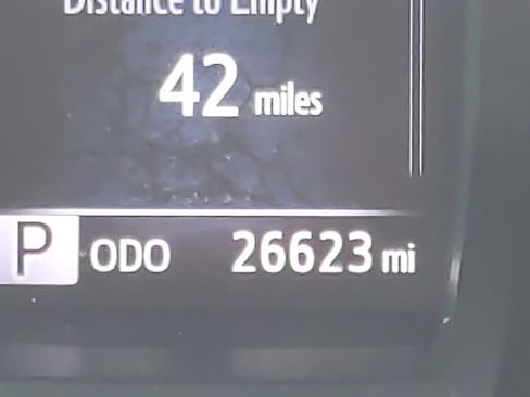 Used 2022 Toyota Tacoma SR w/ SX Package image 25