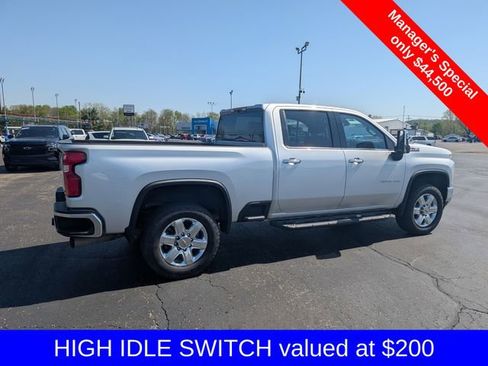 Used 2023 Chevrolet Silverado 3500 LTZ AWD/4WD image 9