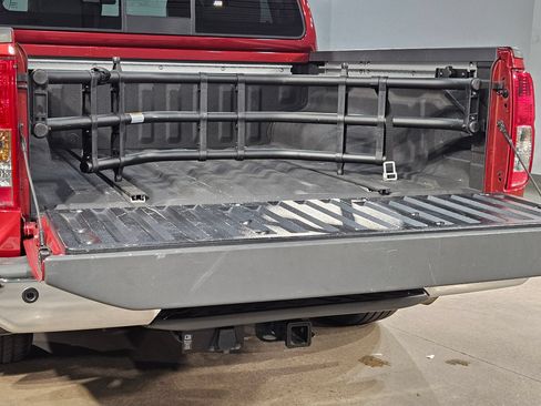 Used 2021 Nissan Frontier SV AWD/4WD image 18
