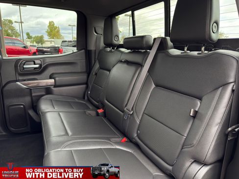Used 2021 Chevrolet Silverado 1500 LTZ w/ LTZ Premium Package image 24