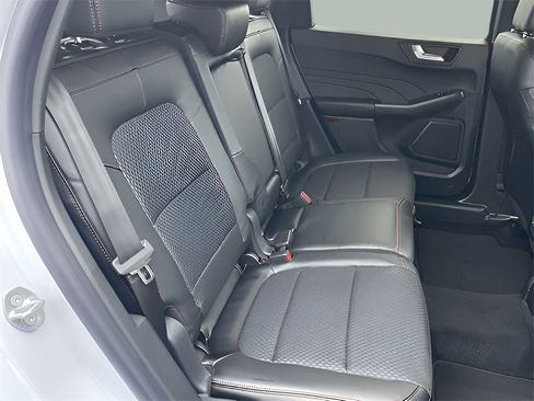New 2025 Ford Escape ST-Line w/ Tech Pack #1 AWD/4WD image 35