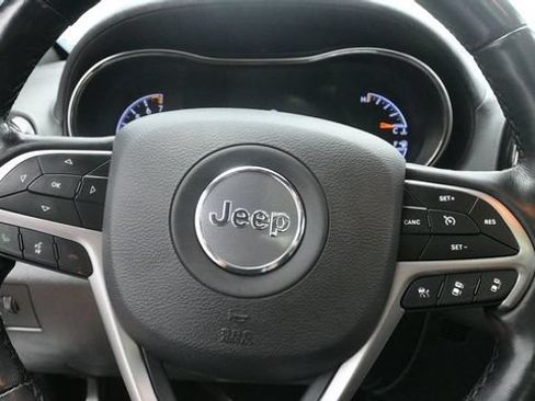 Used 2021 Jeep Grand Cherokee High Altitude AWD/4WD image 16