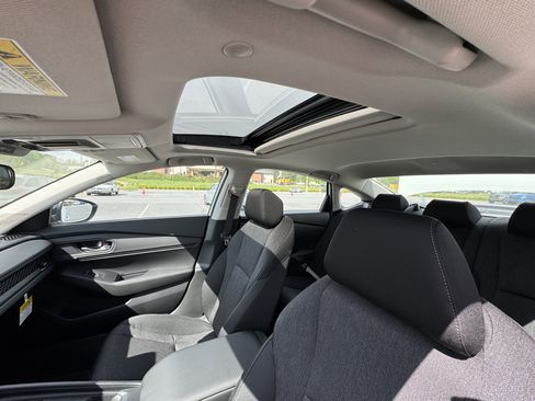 New 2026 Honda Accord SE image 25