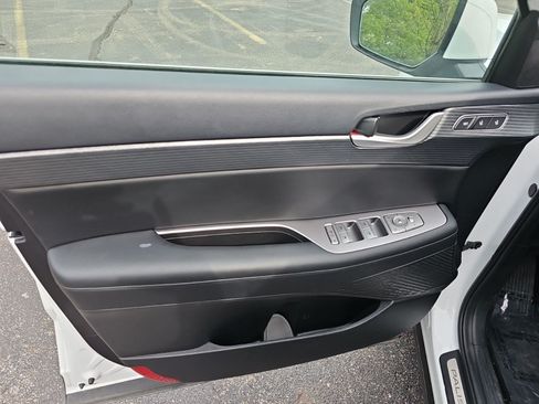 Used 2025 Hyundai Palisade Limited AWD/4WD image 19