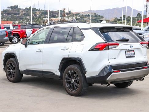 Used 2024 Toyota RAV4 SE AWD/4WD image 5
