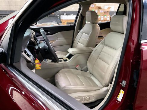 Used 2018 GMC Acadia Denali w/ Technology Package image 27