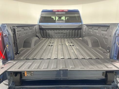 Used 2025 GMC Sierra 2500 Denali w/ Denali Reserve Package image 12