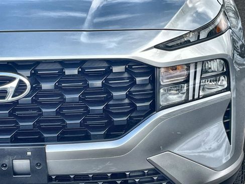 Used 2023 Hyundai Santa Fe SEL image 9