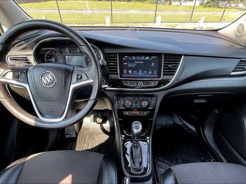Used 2020 Buick Encore Preferred image 14