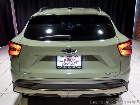 New 2026 Chevrolet Trax ACTIV w/ Driver Confidence Package FWD image 7