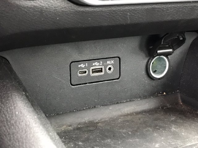 Used 2025 Nissan Altima 2.5 SV FWD image 11