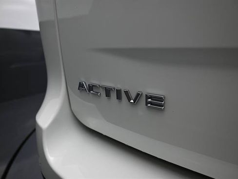Certified 2026 Ford Expedition Active AWD/4WD image 5