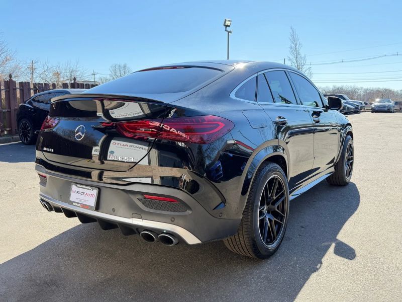 Used 2024 Mercedes-Benz GLE 53 AMG 4MATIC Coupe image 6