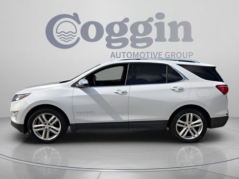 Used 2018 Chevrolet Equinox Premier FWD image 2