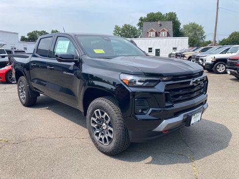 New 2026 Chevrolet Colorado Z71 w/ Technology Package AWD/4WD image 1