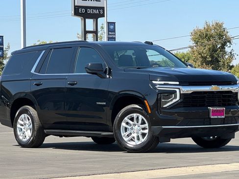 Used 2026 Chevrolet Tahoe 4WD image 2