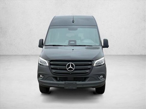 Used 2026 Mercedes-Benz Sprinter 2500 image 2