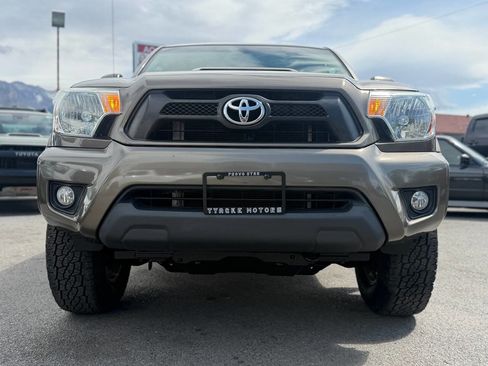 Used 2012 Toyota Tacoma 4x4 Double Cab w/ TRD Sport Pkg image 30