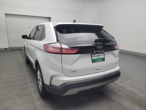 Used 2022 Ford Edge SEL AWD/4WD image 5