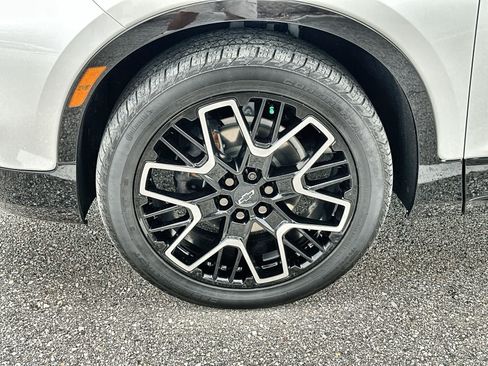 Used 2024 Chevrolet Blazer RS w/ Driver Confidence II Package FWD image 13