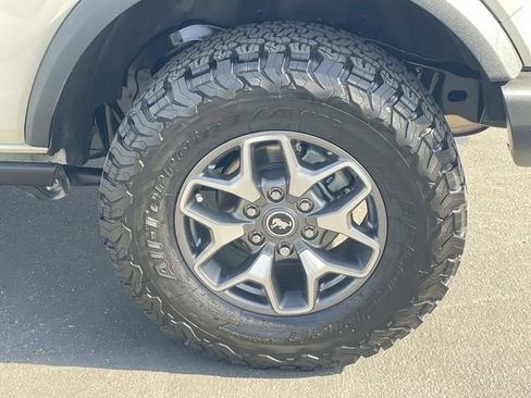 Certified 2025 Ford Bronco Badlands image 39
