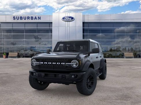 New 2026 Ford Bronco Badlands w/ Sasquatch Package AWD/4WD image 2