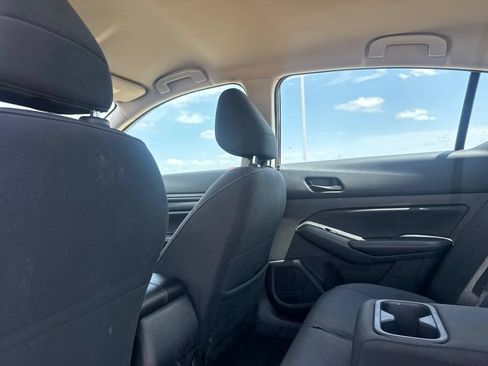 Certified 2025 Nissan Altima 2.5 SV FWD image 31