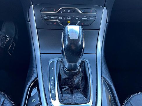 Used 2017 Ford Edge SEL w/ Equipment Group 201A image 30