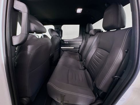 Used 2024 Toyota Tacoma TRD Off-Road image 26