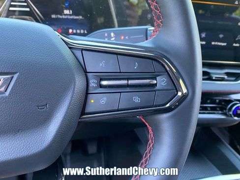 Used 2025 Chevrolet Equinox RS w/ Safety and Technology Package AWD/4WD image 23