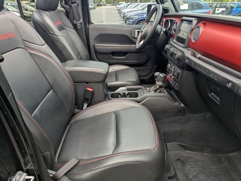 Used 2021 Jeep Wrangler Unlimited Rubicon image 10