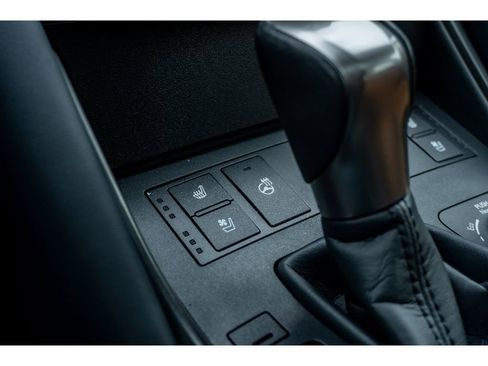 Used 2024 Lexus IS 300 w/ Comfort Package image 31