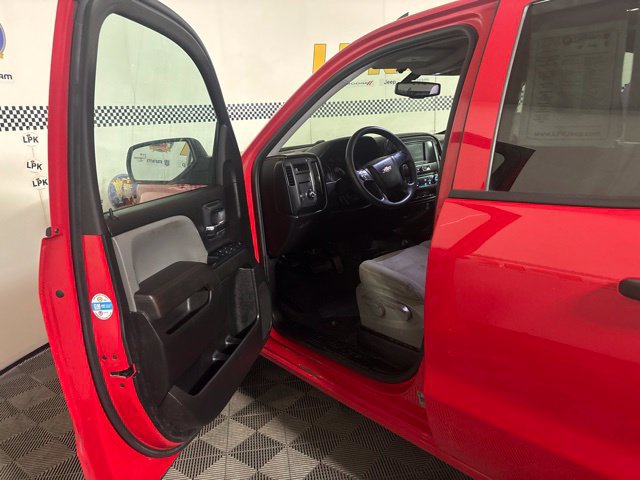 Used 2019 Chevrolet Silverado 1500 LD Custom AWD/4WD image 9