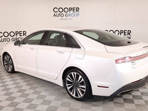 Used 2017 Lincoln MKZ Select w/ Technology Package image 21