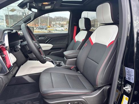 New 2026 GMC Canyon AT4X AWD/4WD image 47