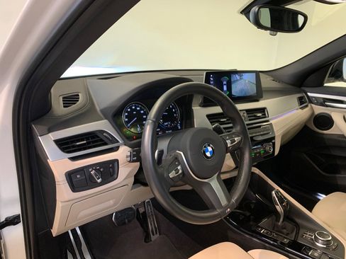 Used 2023 BMW X2 xDrive28i w/ M Sport Package AWD/4WD image 15