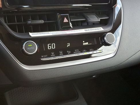 Certified 2024 Toyota Corolla LE image 15