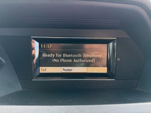 Used 2010 Mercedes-Benz GLK 350 4MATIC image 33