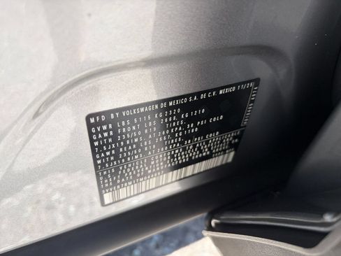 Used 2026 Volkswagen Tiguan SE AWD/4WD image 26