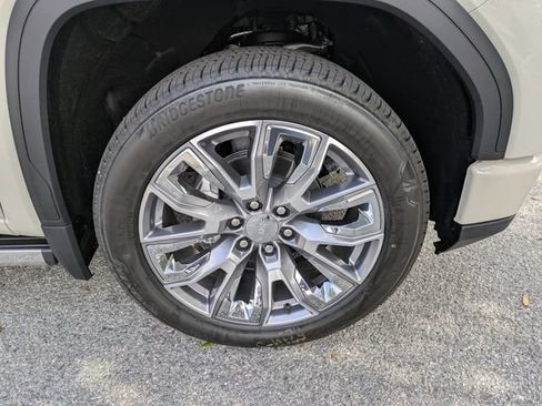 New 2026 GMC Sierra 1500 Denali AWD/4WD image 13