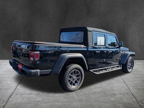 Used 2024 Jeep Gladiator Sport image 4