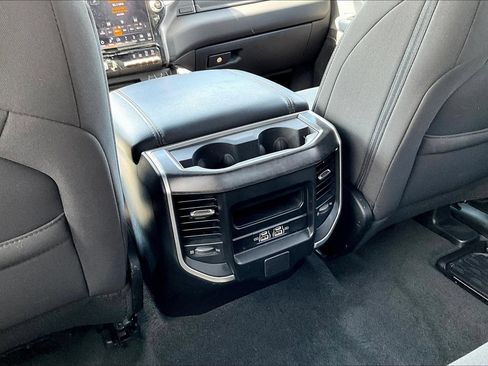 Used 2023 RAM 1500 Big Horn AWD/4WD image 10