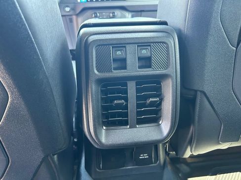 Certified 2025 Ford Bronco Badlands AWD/4WD image 18
