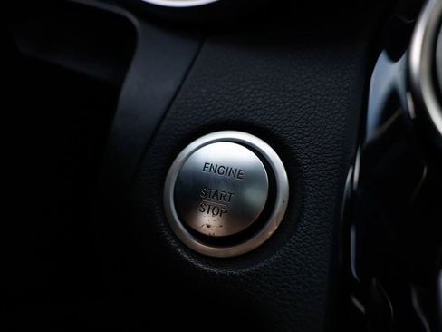 Used 2016 Mercedes-Benz C 300 Sedan image 29