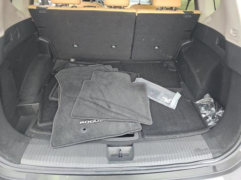 Used 2023 Nissan Rogue Platinum image 25