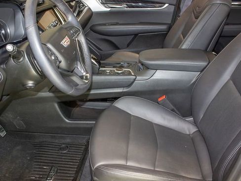 Used 2024 Cadillac XT6 Premium Luxury w/ LPO, Floor Liner Package image 23