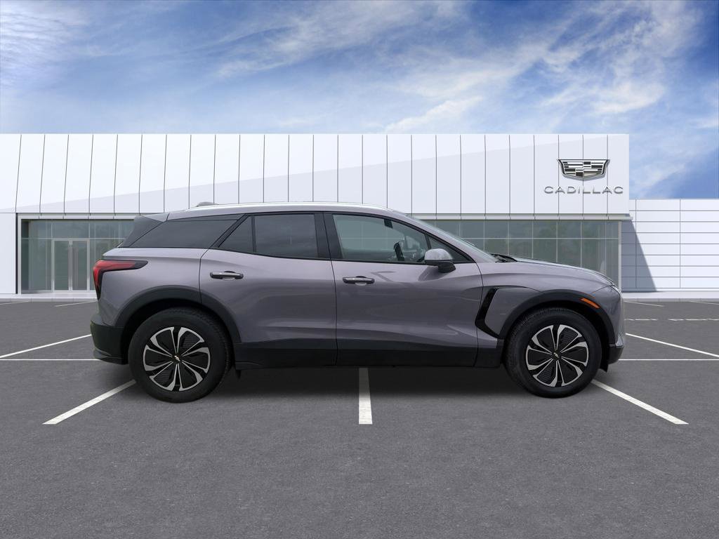 Used 2024 Chevrolet Blazer EV LT AWD/4WD image 2