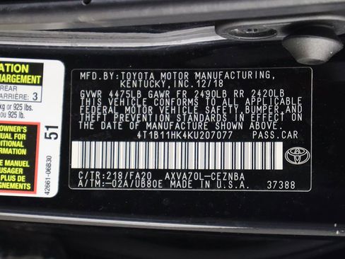 Used 2019 Toyota Camry LE image 42