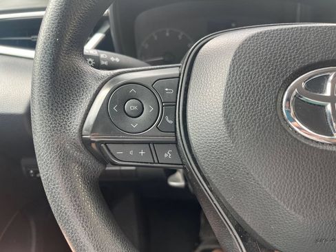Used 2024 Toyota Corolla LE FWD image 13